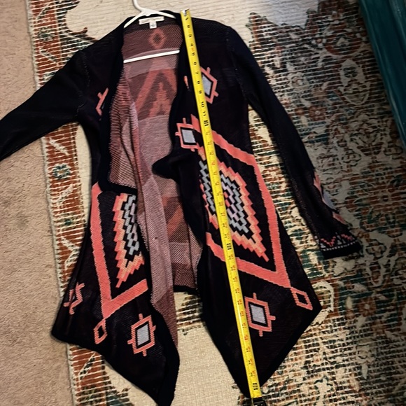 Say what brand poncho sweaterSUPER CUTE! - Picture 7 of 8